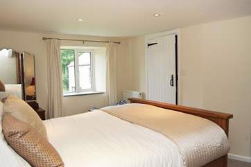 Bedroom 2 has an en suite shower-room.