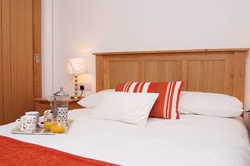 The double bedroom.