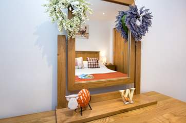 Lovely touches throughout.