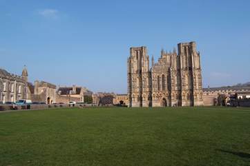 The beautiful Cathedral City of Wells is a short drive away and well worth a visit.