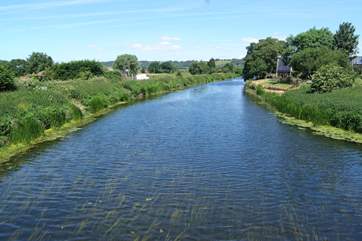 The River Parrett Trail runs right through Langport, just a mile or so from Fig Tree Barn. You can walk along the riverside for miles.