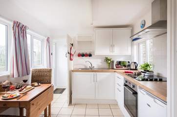 Room to cook and room to dine.