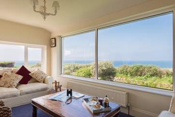 The Owner has kindly provided binoculars so you can really appreciate the view and the surrounding wildlife.