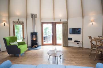 Yes, there is even a TV and wood-burner for those darker winter evenings.