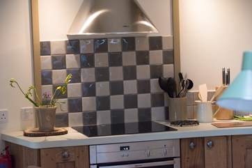 A fully fitted kitchen with all the utensils you will need for your ultimate luxury glamping holiday!