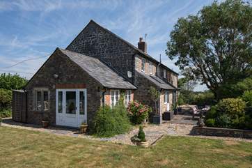 Catsley House is a beautiful period farmhouse in a position that really celebrates the view for miles around.