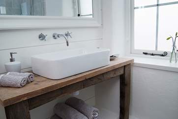 Contemporary fittings.