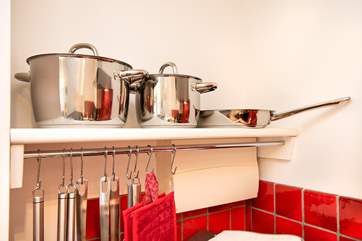 The kitchen has all the equipment you need