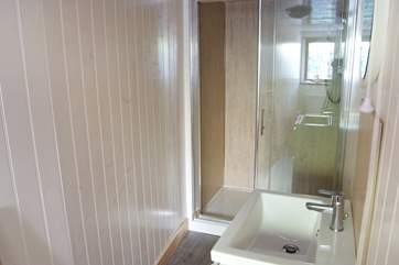 The large shower cubicle is perfect to refresh you after a day out exploring on bike or foot.