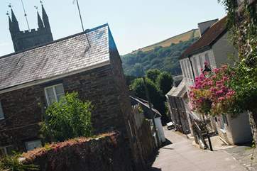 2 Browns Hill is at the bottom of this little lane, next to a small square by the beautiful 14th Century church.