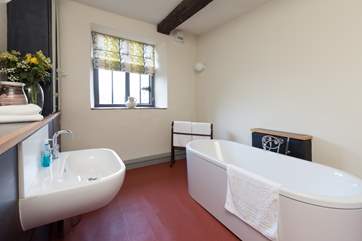 Another view of the bathroom which looks out over the Castle Hotel gardens.