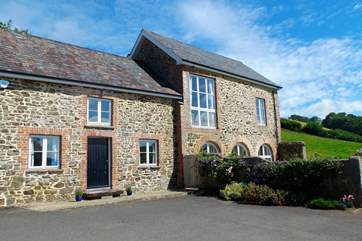 The Coach House is the whole of this very attractive detached property, with reverse level accommodation to make the most of the views. The amount of space here is exceptional.