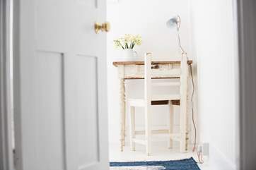 A lovely desk area for writing those postcards!