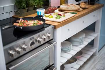 In praise of the 'unfitted' kitchen!