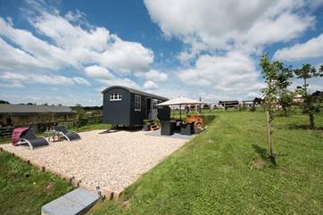 With the wood-fired hot tub, there is no better way to enjoy countryside living.