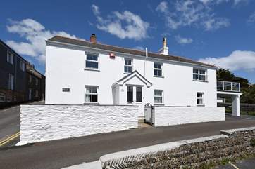 Brackley House's exterior.