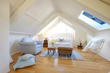 The galleried bedroom.