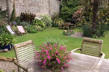 Plenty of seating outside.