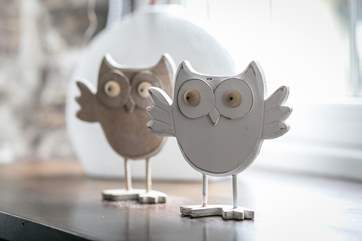 There are lovely cheerful touches throughout the cottage.