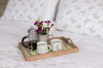Treat yourselves to wonderful lie-ins in this relaxing bolthole.