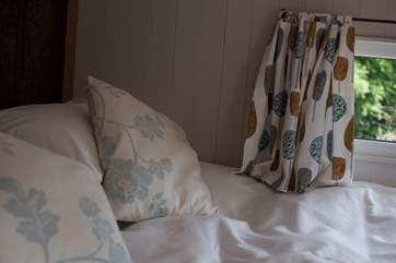 Lovely linens.