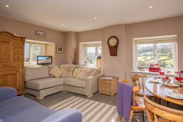 Another view of the living area, which is comfortable and welcoming.