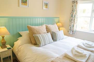 Bedroom 1 on the ground floor has 'zip and link' (super-king double or 3' twin) beds.