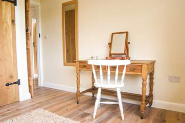A pretty vintage dressing table in Bedroom 1.