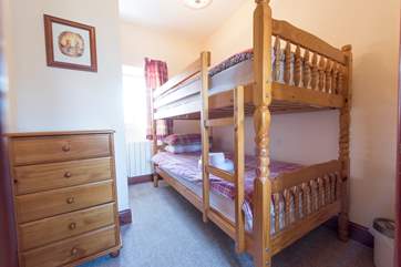 The bunk bed room.