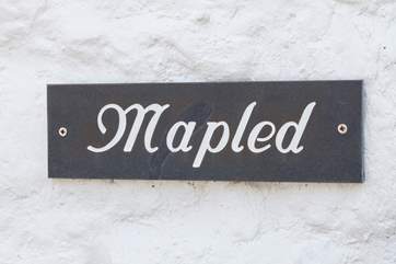 Lovely Mapled Cottage.