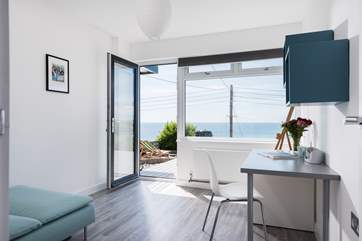 Open the door and listen to the sound of the sea for inspiration.