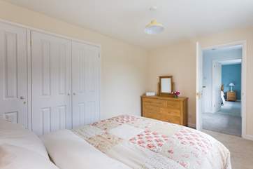 This bedroom is across the landing from bedroom 1.