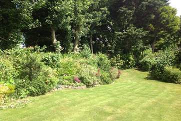 The gardens are beautifully maintained by a team of gardeners who visit on a regular basis.