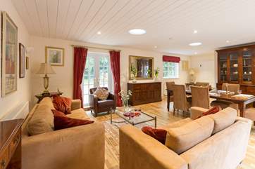 Another view of the living area. The door to the kitchen is in the far corner but it can also be reached through the entrance hall.