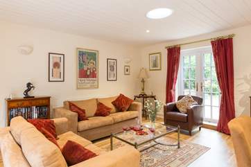 This is a calm and relaxing, very high quality place to stay. There will be a television in the corner - on order when the photos were being taken!