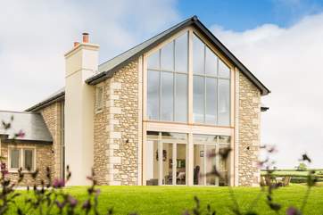 This lovely house definitely has the Wow factor!