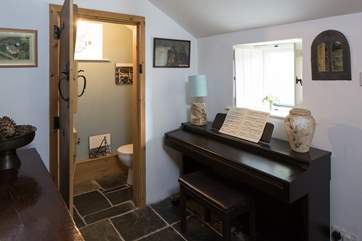 The inner hall and cloakroom.