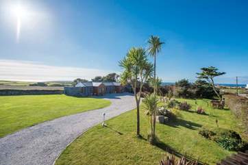 The cottages are set in gorgeous grounds with plenty of space for children and adults to enjoy.