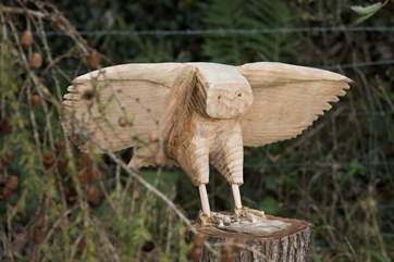 This delightful owl greets you at the parking-area.