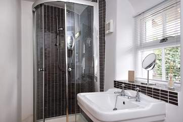 The en suite shower to Bedroom 1.