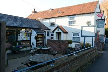 Motcombe's village shop and post office are a short walk along footpaths and lanes.
