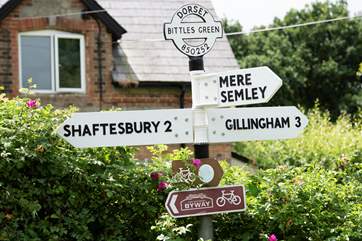 The village of Motcombe has a community shop and pub.
