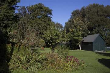 Who wouldn't want to spend some time relaxing amongst the foliage in the garden?
