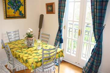 The kitchen dining area.