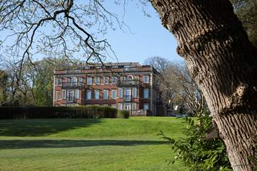 10 Springfield Court is located in a grand but welcoming building.