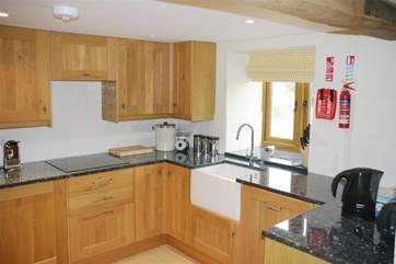 The fully equipped kitchen.