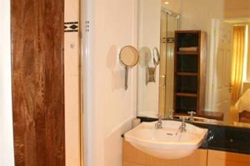 Master en suite bathroom