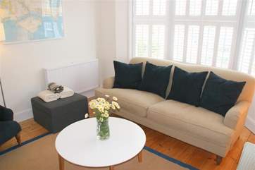Living area with soft seating