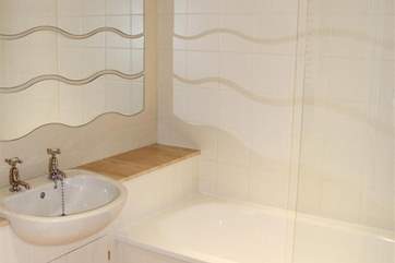 2nd bathroom