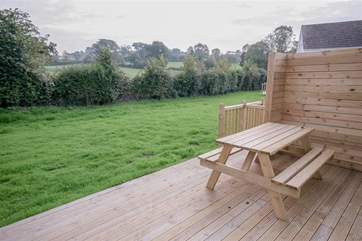 Rear decking area
